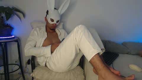 Snapshot of andy_0018 chatting on 12/02/24, 08:44 Andy online show from 12/02/24, 08:44