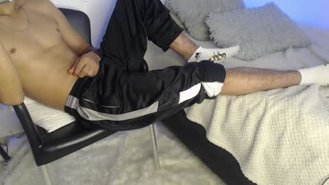 Snapshot of andy_0018 chatting on 12/05/24, 09:50 Andy online show from 12/05/24, 09:50