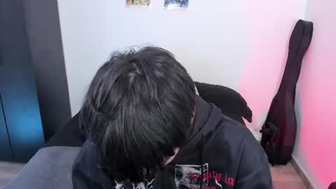 Snapshot of andy_bankai chatting on 07/09/26, 02:15 twx Andy twink3 online show from 07/09/26, 02:15
