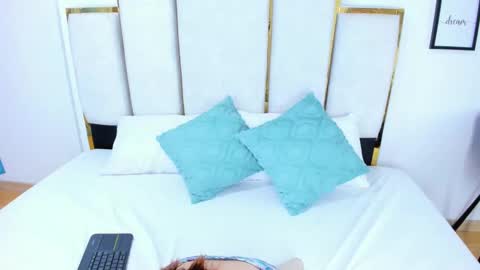 Andy bluee  online show from 02/28/25, 07:15