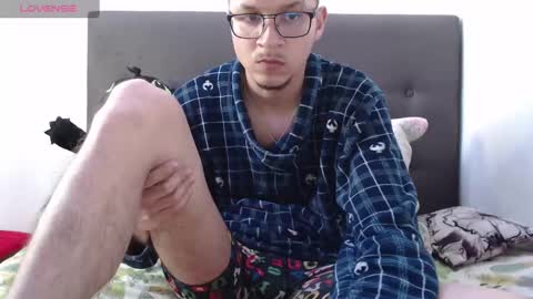 Snapshot of andy_bunny_lover chatting on 12/30/24, 05:26 ANDY online show from 12/30/24, 05:26