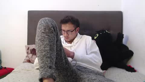 Snapshot of andy_bunny_lover chatting on 01/16/25, 05:11 ANDY online show from 01/16/25, 05:11