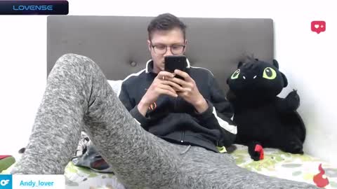 Snapshot of andy_bunny_lover chatting on 01/22/25, 02:48 ANDY online show from 01/22/25, 02:48