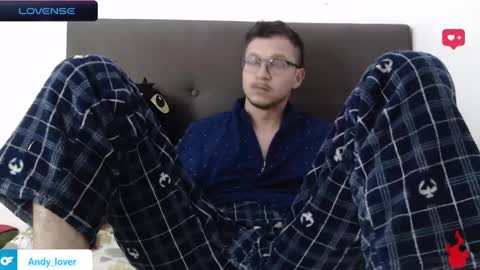 Snapshot of andy_bunny_lover chatting on 01/27/25, 06:09 ANDY online show from 01/27/25, 06:09