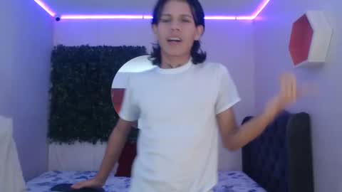 andy_dan1 online show from 01/30/25, 08:10