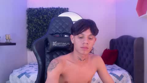 andy_dan1 online show from 03/01/25, 08:10