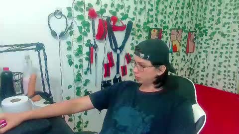 Snapshot of andy_gray01 chatting on 06/10/26, 12:26 Andy Gray online show from 06/10/26, 12:26