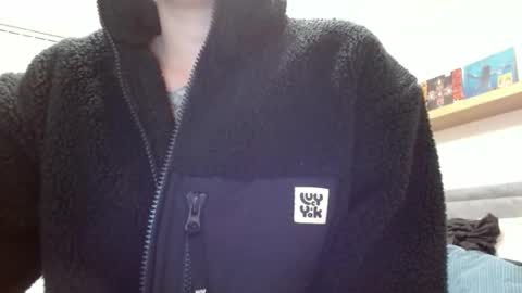 Snapshot of andy_rock_ chatting on 10/17/25, 07:00 andy online show from 10/17/25, 07:00