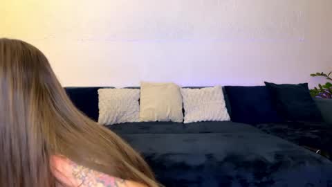 andy_velvet online show from 05/23/26, 10:14