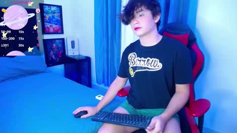 Snapshot of andyboy_19 chatting on 03/06/25, 10:58 andy online show from 03/06/25, 10:58