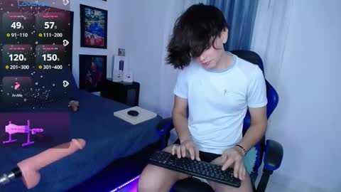 andy online show from 10/27/25, 10:36