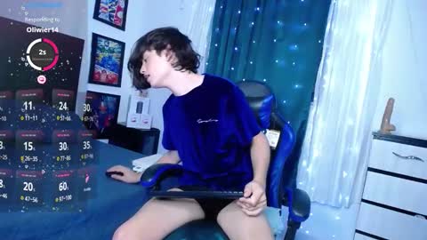 Snapshot of andyboy_19 chatting on 02/19/26, 11:23 andy online show from 02/19/26, 11:23