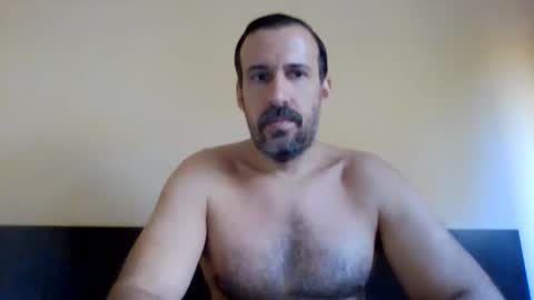 Snapshot of andygym44 chatting on 11/27/25, 11:23 andygym44 online show from 11/27/25, 11:23