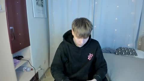 Mandy and Andy online show from 09/29/25, 08:02