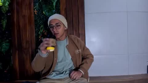 Andy Joy  online show from 11/29/25, 11:24