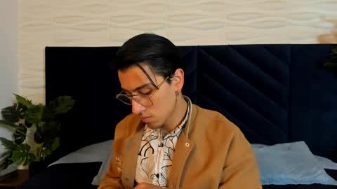 Snapshot of andyjoy_ chatting on 05/01/26, 11:26 Andy Joy online show from 05/01/26, 11:26