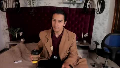 Snapshot of andyjoy_ chatting on 05/05/26, 11:40 Andy Joy online show from 05/05/26, 11:40
