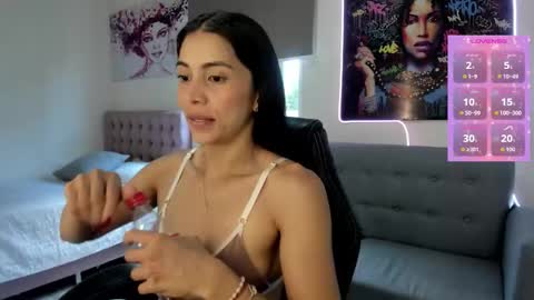 Andrea online show from 11/18/25, 06:56