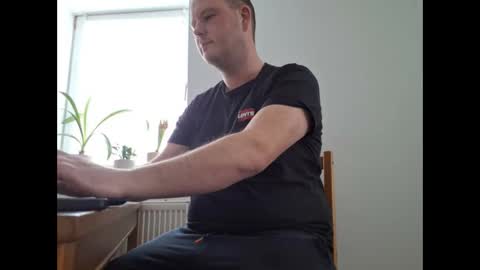 ShortyfromS online show from 02/14/25, 09:24