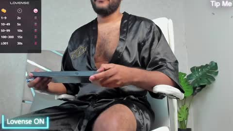 Snapshot of andyreed_ chatting on 01/16/25, 05:44 Andy online show from 01/16/25, 05:44