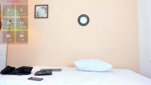 Snapshot of andyylove_jk chatting on 09/24/25, 12:19 Andy online show from 09/24/25, 12:19