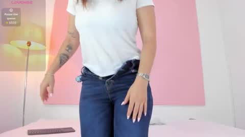 Snapshot of andyylove_jk chatting on 10/17/25, 11:46 Andy online show from 10/17/25, 11:46