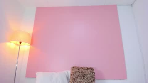 Snapshot of andyylove_jk chatting on 11/15/25, 02:24 Andy online show from 11/15/25, 02:24