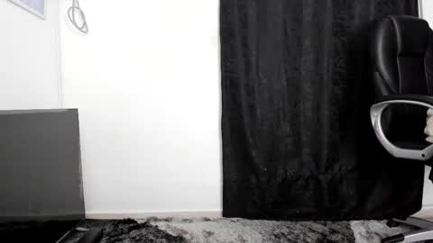          online show from 02/19/26, 04:52