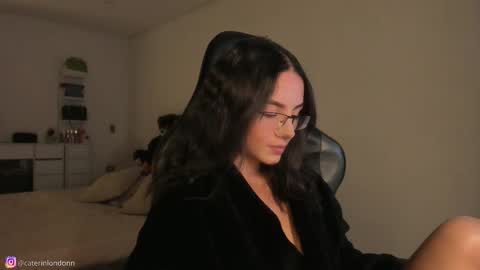      online show from 02/01/26, 06:39