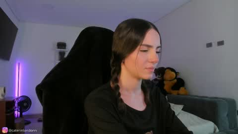      online show from 04/06/26, 02:09