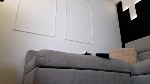 Anell online show from 04/22/26, 07:59