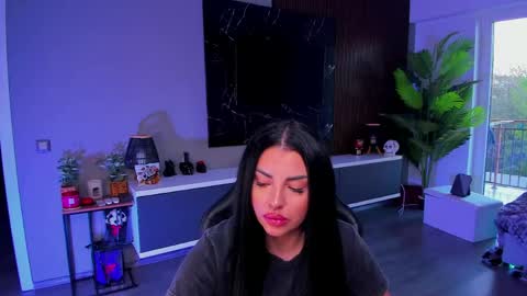 Anne online show from 04/26/26, 04:26