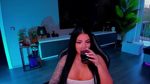 Anne online show from 05/03/26, 04:57