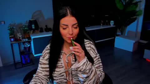 Anne online show from 05/17/26, 06:37