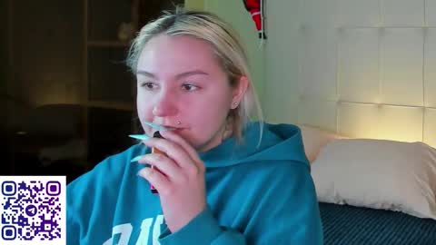 Snapshot of anet_dream chatting on 01/09/26, 05:37 Anet Dream online show from 01/09/26, 05:37