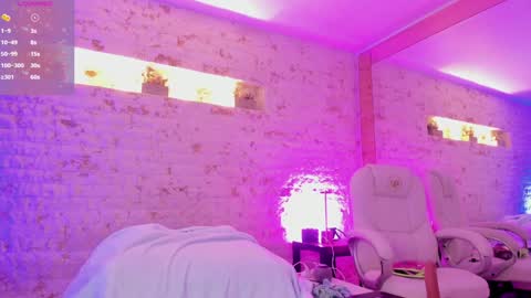 Snapshot of anette_cooper chatting on 01/27/25, 03:47 anette_cooper online show from 01/27/25, 03:47