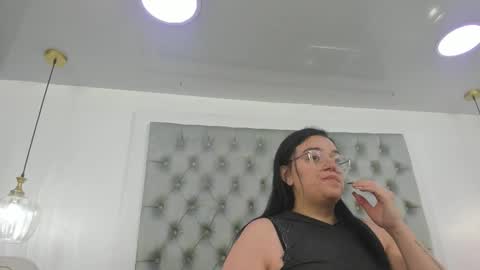 anette_cooper online show from 01/09/26, 03:42