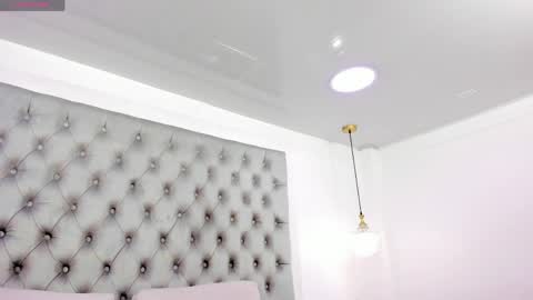 anette_cooper online show from 05/19/26, 03:46