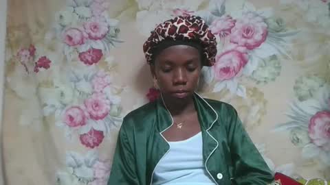 angeeliine online show from 03/03/26, 01:23