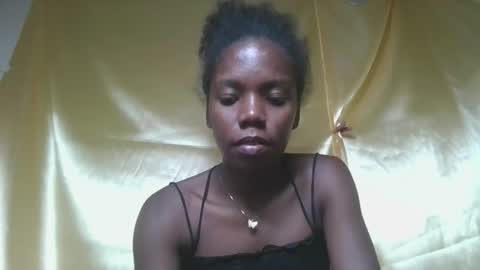 angeeliine online show from 04/09/26, 07:25