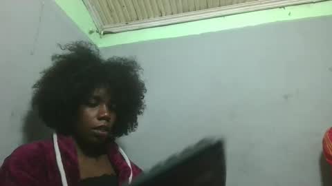 Snapshot of angeeliine chatting on 05/16/26, 06:39 angeeliine online show from 05/16/26, 06:39