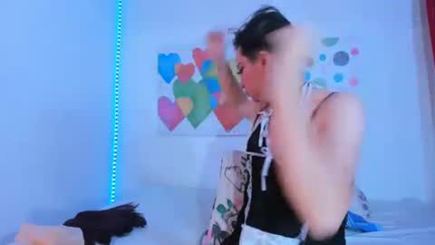 Snapshot of angeelperry chatting on 11/08/25, 11:54 AngiePerry online show from 11/08/25, 11:54