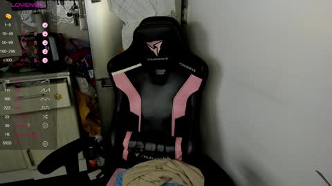 Eva online show from 01/24/25, 02:08