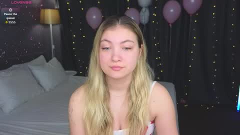 Grace online show from 03/31/26, 12:23