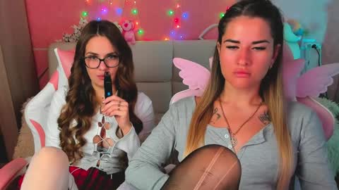 Ivanna and Jessica online show from 06/06/26, 03:11