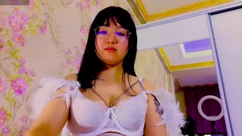 Snapshot of angel_asia_ chatting on 03/04/25, 01:12 angel_asia_ online show from 03/04/25, 01:12