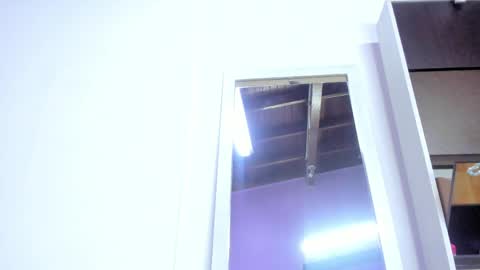  Angel  online show from 04/09/26, 11:37