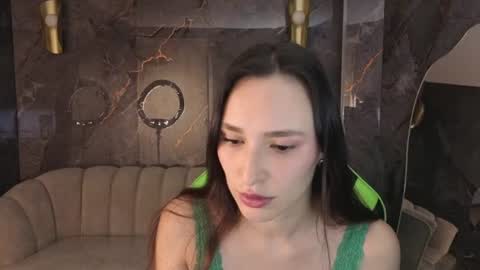Snapshot of angel_bloom_cn chatting on 06/30/26, 01:01 angel_bloom_cn online show from 06/30/26, 01:01