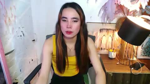 Snapshot of angel_borikat chatting on 12/28/24, 09:19 ANGEL online show from 12/28/24, 09:19