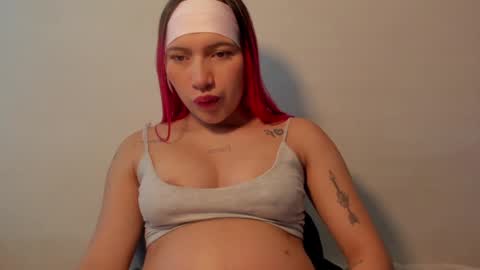 Angie indepent model online show from 02/06/25, 11:37